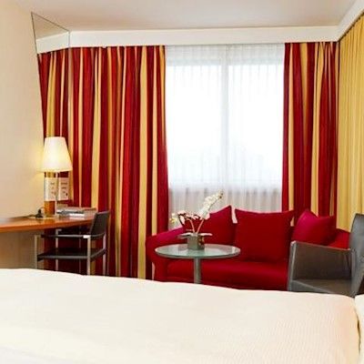 Metropol Hotel 4*