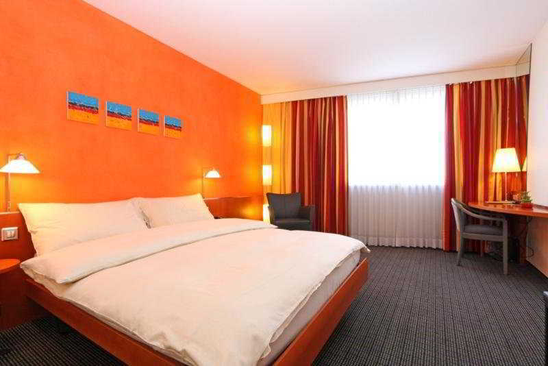 Metropol Hotel 4*